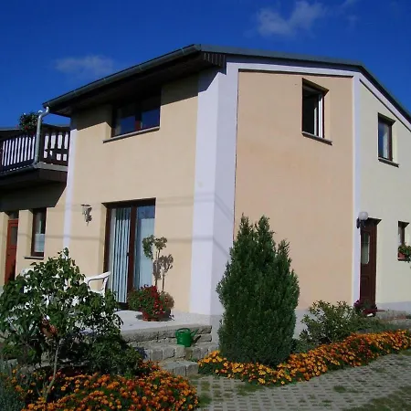 Peaceful With Garden In Brusow
