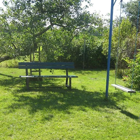 Peaceful With Garden In Brusow